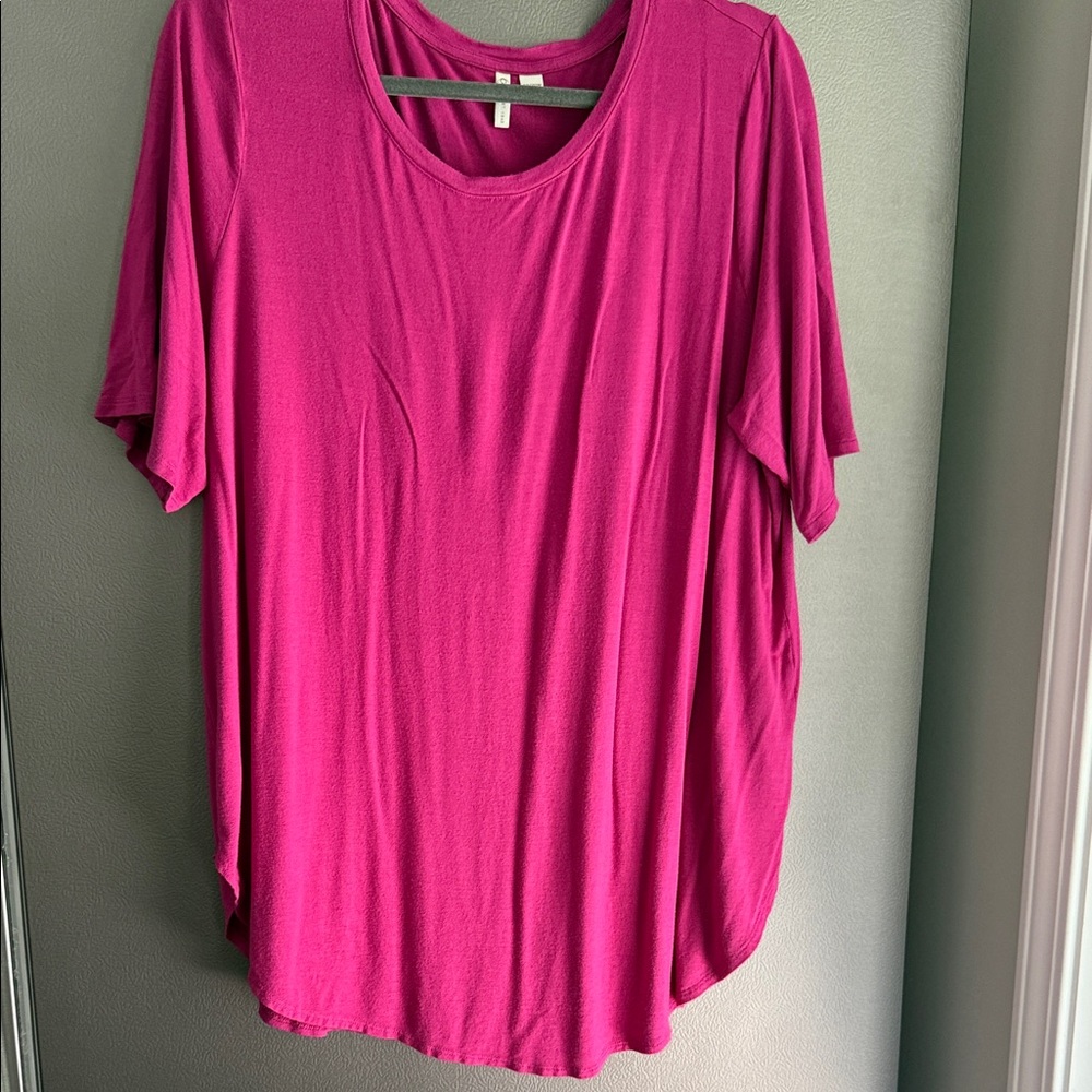 Women's Pink Top